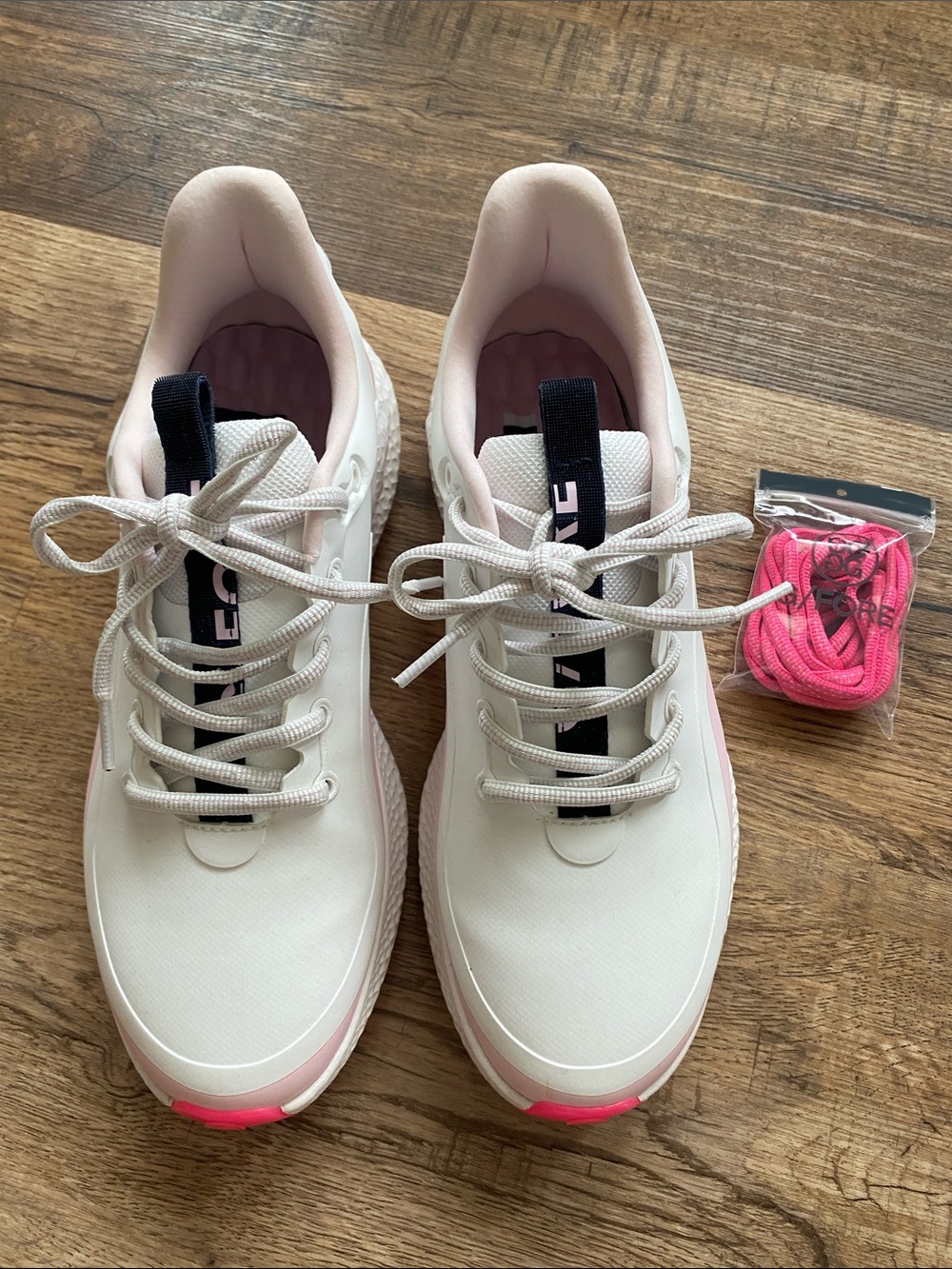 G/FORE MG4+ O2 G/Lock golf shoes Womens 9 - Picture 3 of 7